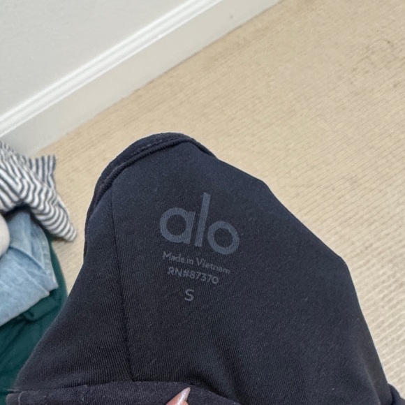 ALO Wild Thing Bra - Picture 4 of 4